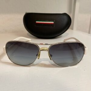 Dolce & Gabbana DG 2076
Sunglasses